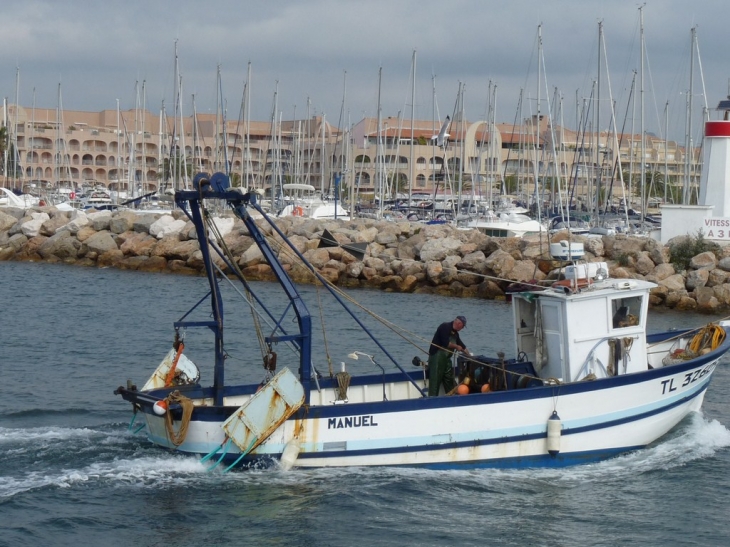 Manuel , retour de peche - Hyères