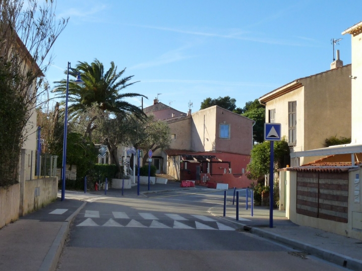 Route de la Madrague - Hyères