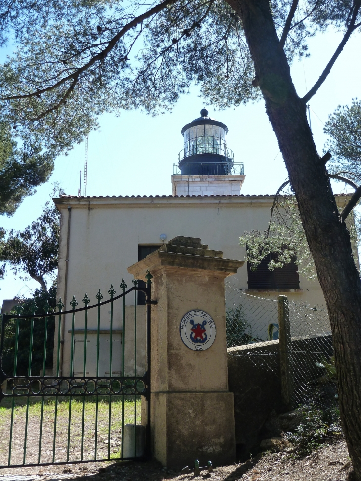 Ile de Porquerolles :le sémaphore - Hyères