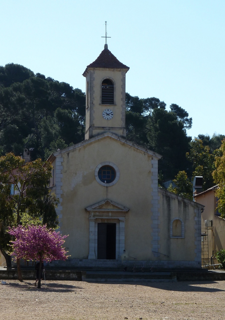 Ile de Porquerolles :l'église Sainte Anne - Hyères