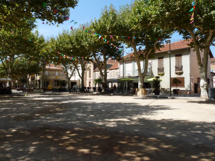 Place  Jean Jaures - La Crau