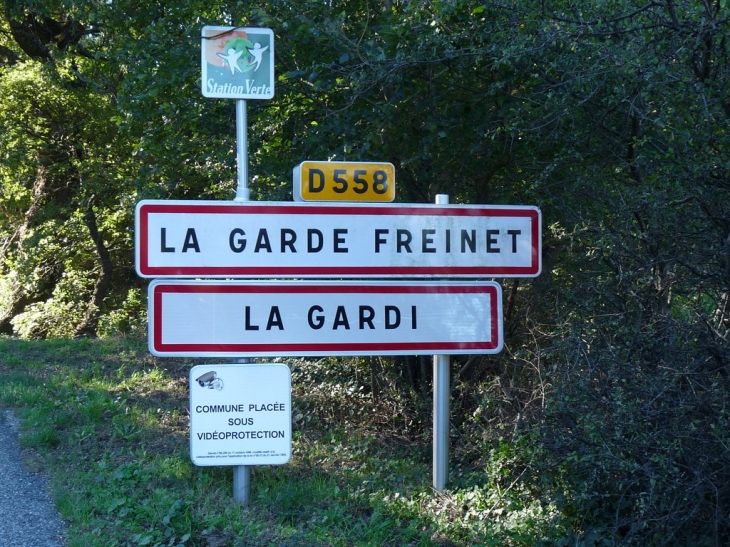 La commune - La Garde-Freinet