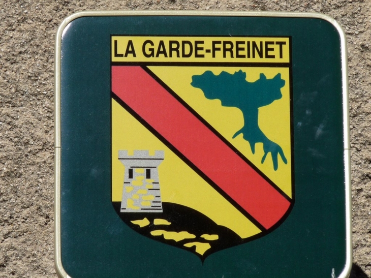 Le blason de la commune - La Garde-Freinet