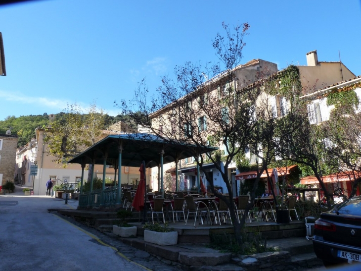 La placedu marché - La Garde-Freinet