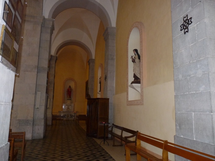 Eglise de la Nativité de la Vierge - La Garde