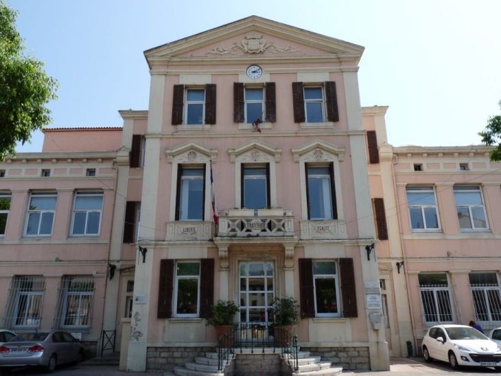 L'ancienne mairie - La Garde