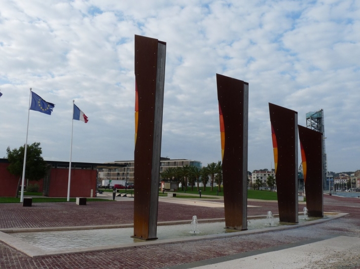 Dans le parc de la navale - La Seyne-sur-Mer