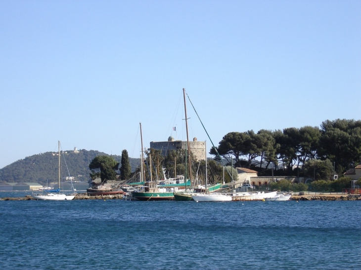 Fort et port de Balaguier - La Seyne-sur-Mer