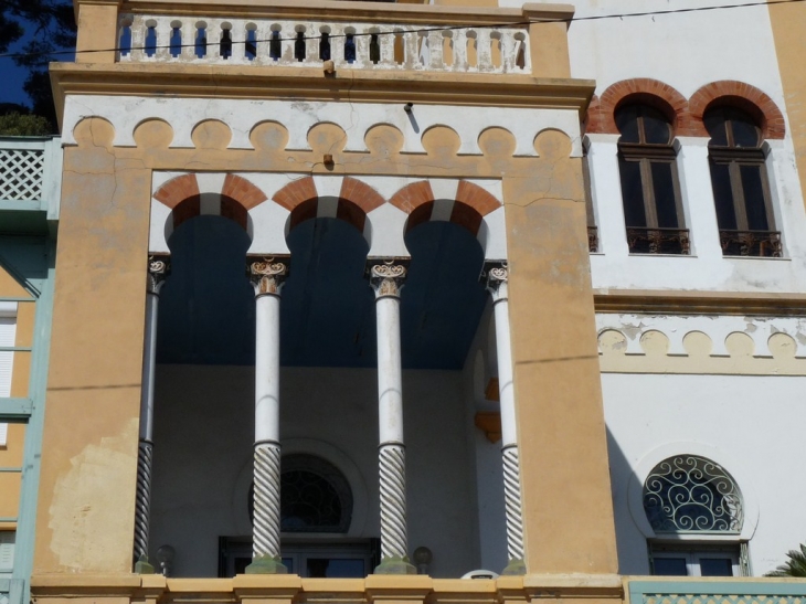 Villa mauresque sur la corniche Michel Pacha - La Seyne-sur-Mer