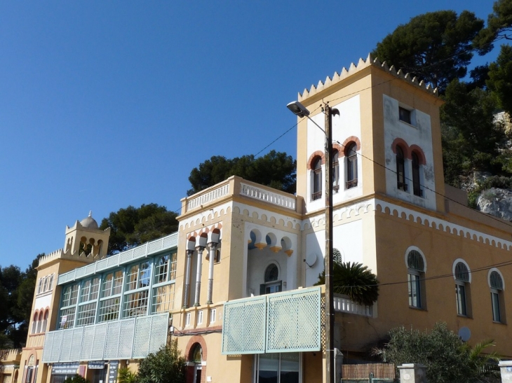 Villa mauresque sur la corniche Michel Pacha - La Seyne-sur-Mer