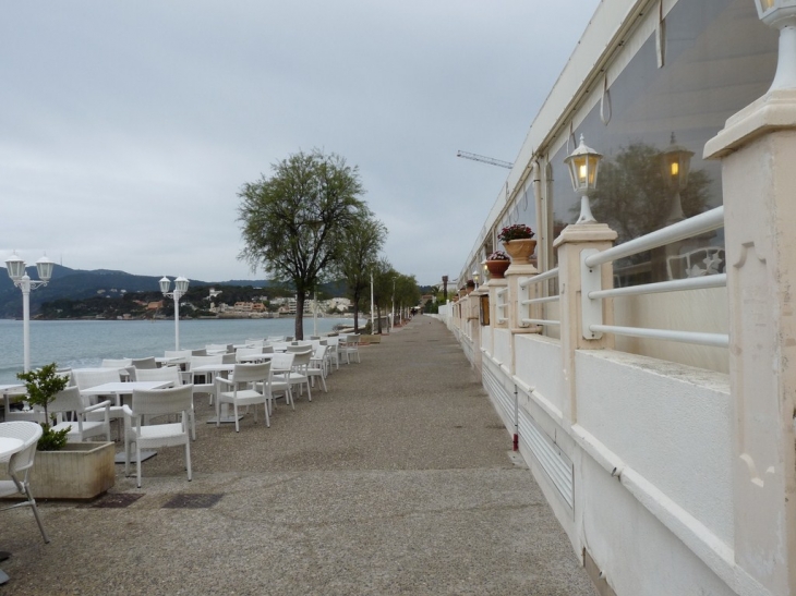 Le bord de mer aux Sablettes - La Seyne-sur-Mer