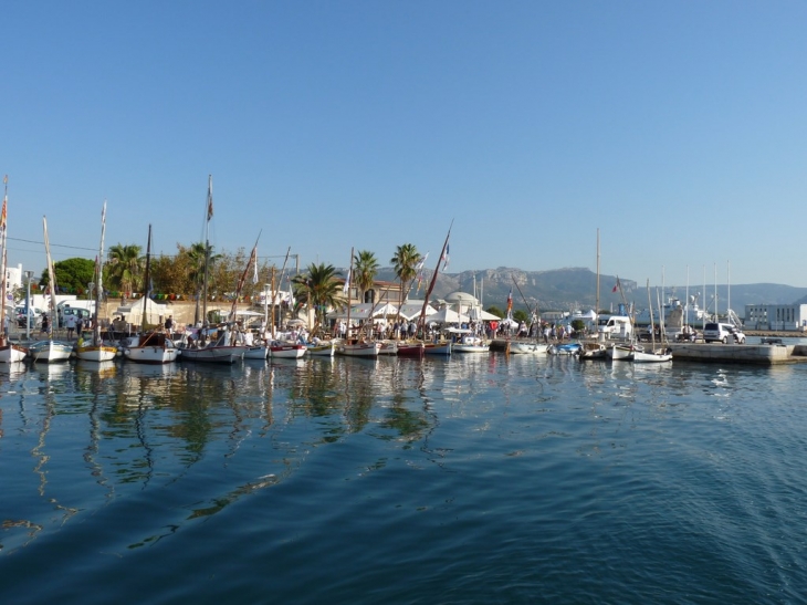 Rassemblement de bateaux traditionnels - La Seyne-sur-Mer