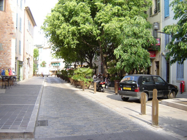 L'avenue du char Verdun - La Valette-du-Var