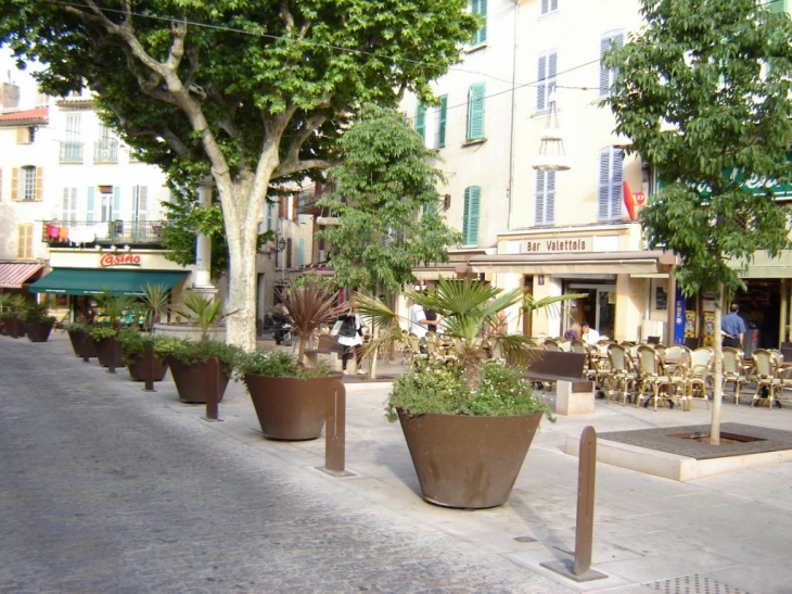 Dans le village - La Valette-du-Var