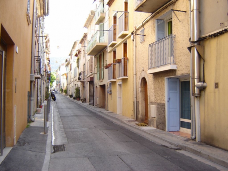 Dans le village - La Valette-du-Var