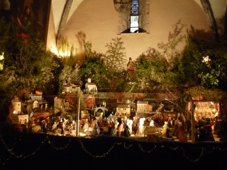 A l'intérieur de l'église Saint Jean - La Valette-du-Var