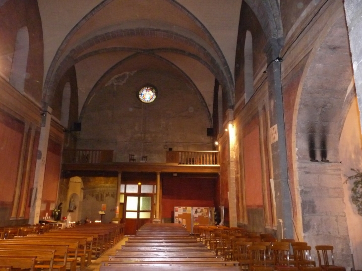 A l'intérieur de l'église Saint Jean - La Valette-du-Var