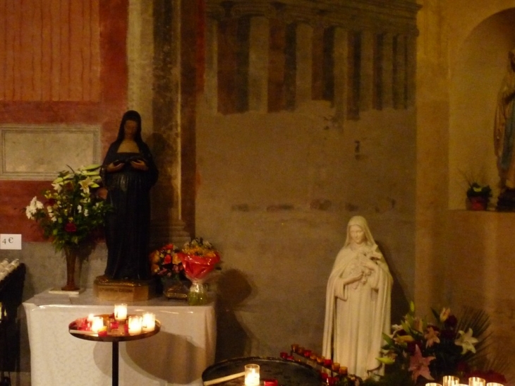 A l'intérieur de l'église Saint Jean - La Valette-du-Var