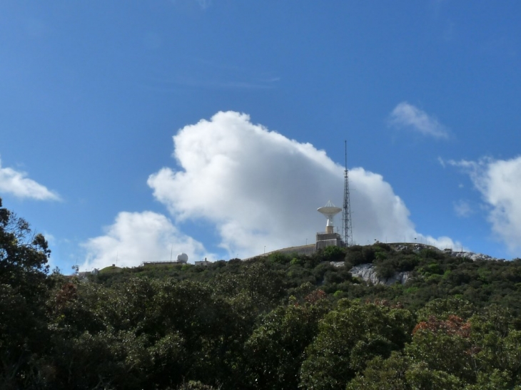 Le mont Coudon , 702 m - La Valette-du-Var