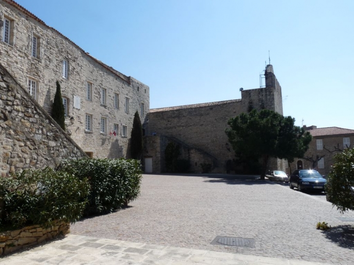 Dans le village - Le Castellet