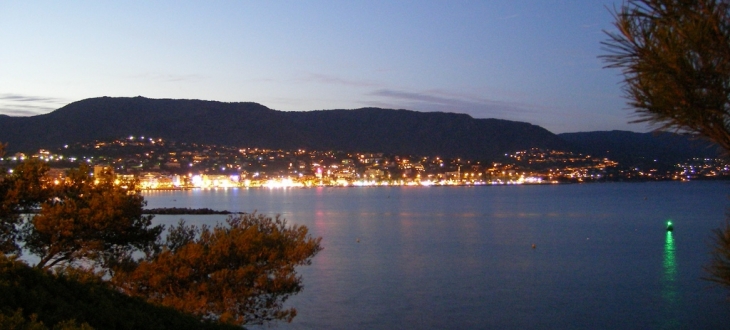 La grande plage - Le Lavandou