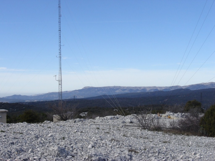 Au sommet du Grand Cap ,782m - Le Revest-les-Eaux