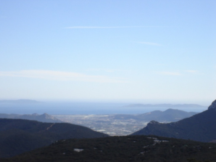 Vue du Grand Cap,Hyères et sa rade - Le Revest-les-Eaux