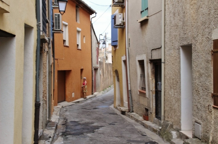 Le Village - Le Val