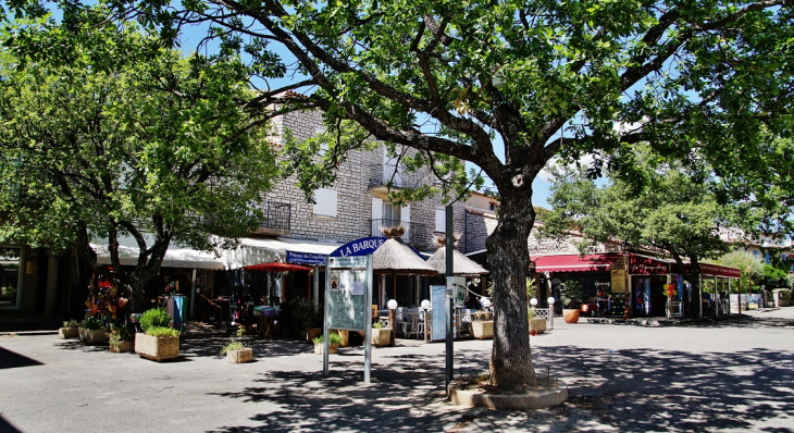 La Commune - Les Salles-sur-Verdon