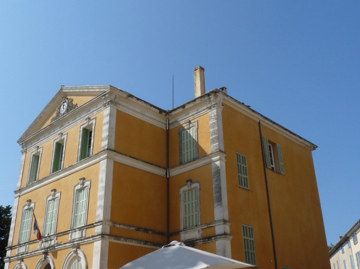 Le lycée - Lorgues