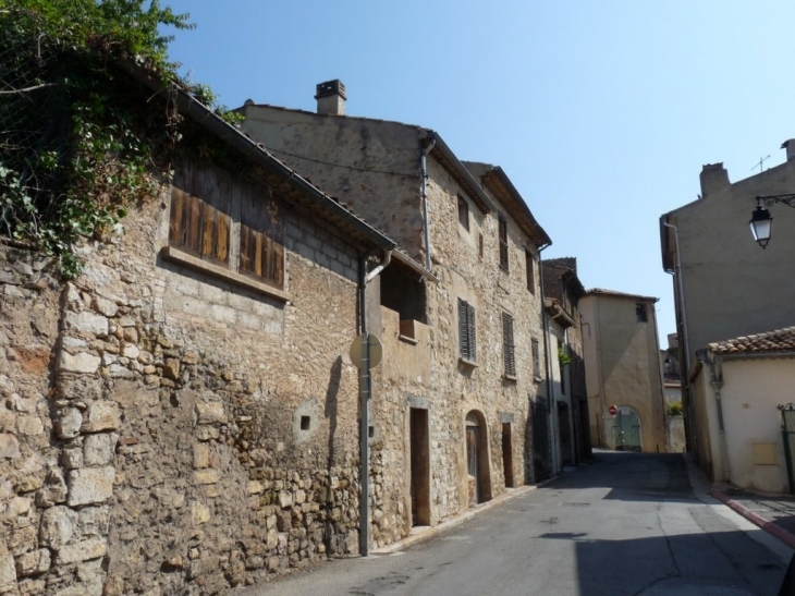 Rue de Verdun - Lorgues