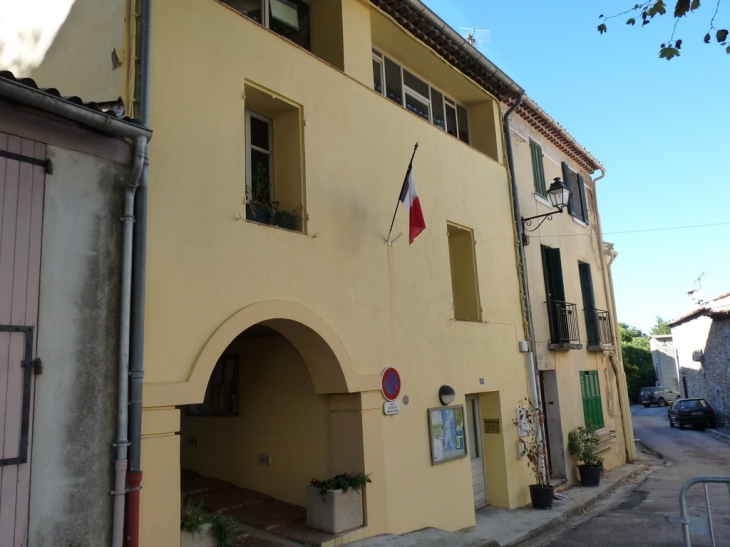 La mairie - Mazaugues