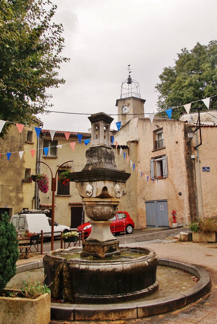 Fontaine - Mazaugues