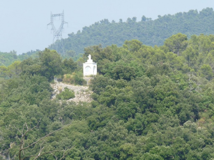 La colline de la vierge - Méounes-lès-Montrieux