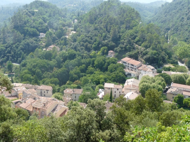 Vue de la colline de la vierge - Méounes-lès-Montrieux