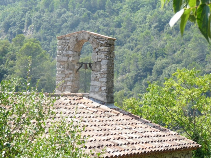 La chapelle - Méounes-lès-Montrieux