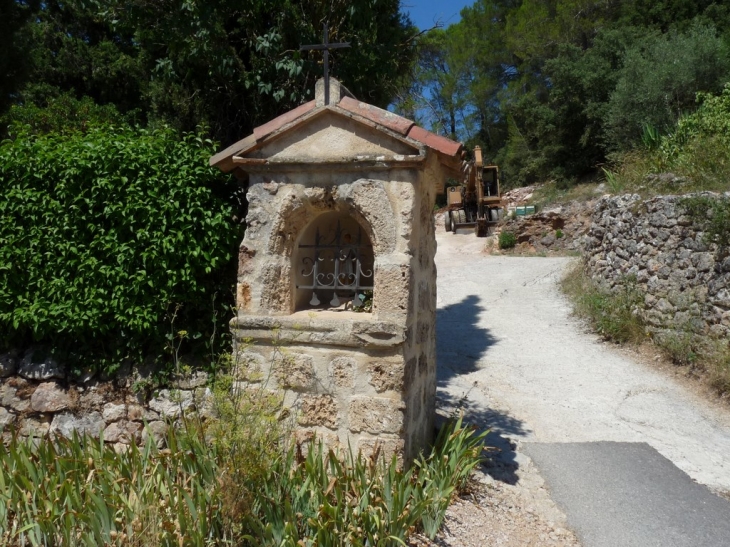 A l'entrée du village  - Montfort-sur-Argens