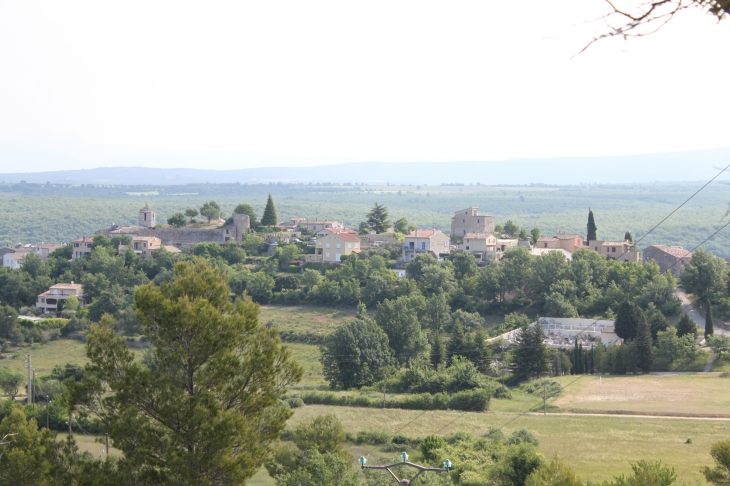 Vue du village - Montmeyan