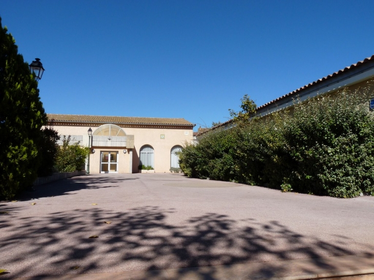 Groupe scolaire - Néoules