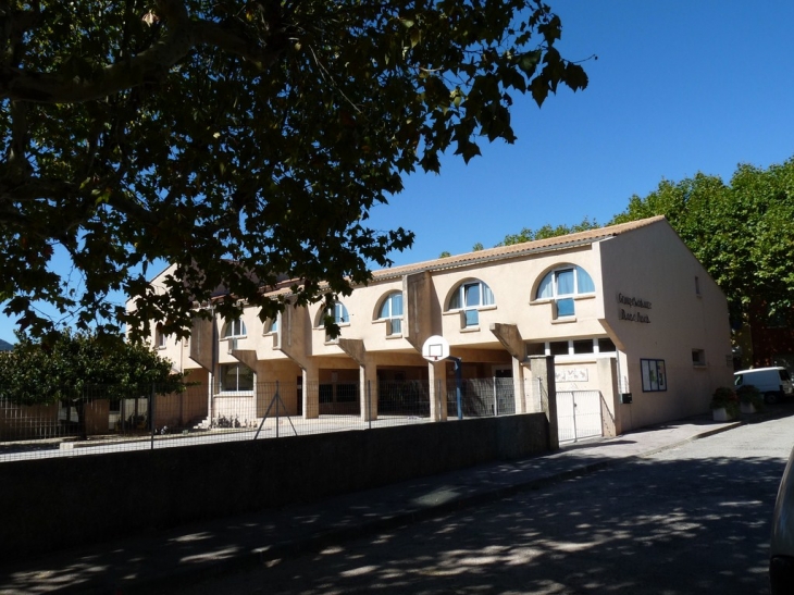 Groupe scolaire - Néoules