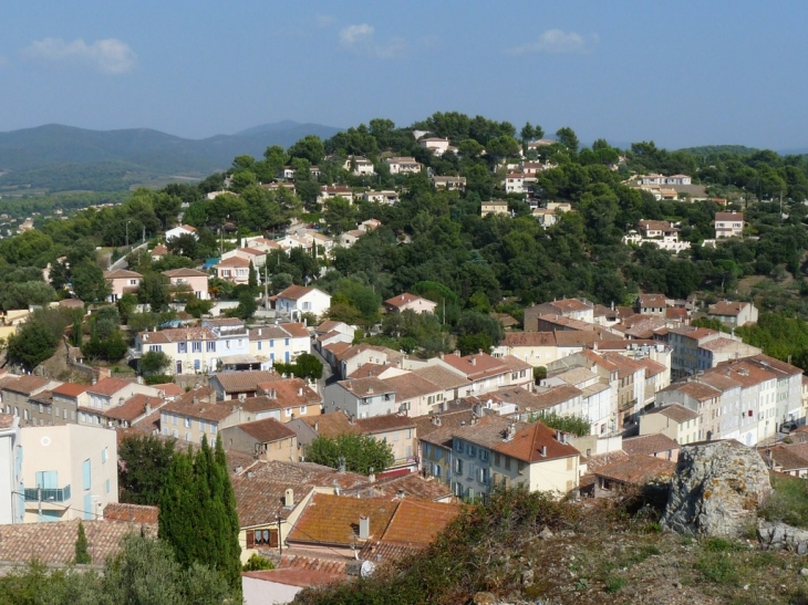 Le village - Pierrefeu-du-Var