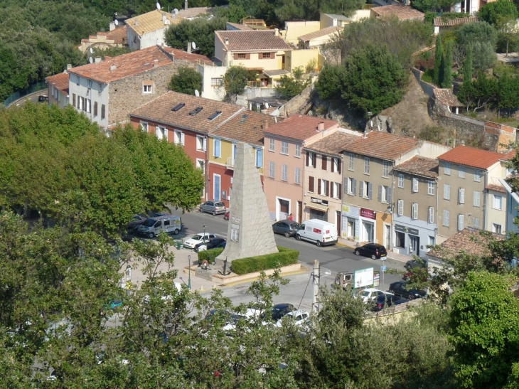 Le village - Pierrefeu-du-Var