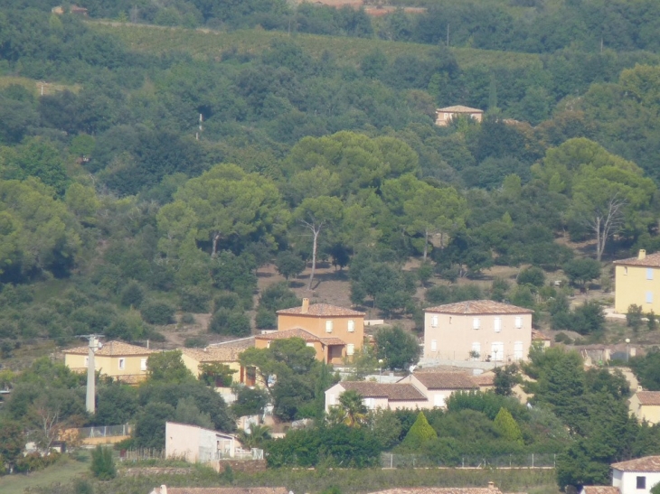 Le village - Pierrefeu-du-Var