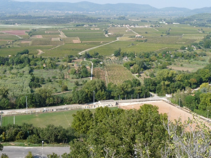 Les terrains de sport - Pierrefeu-du-Var