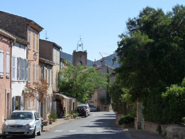 Avenue du Général Leclerc - Plan-de-la-Tour