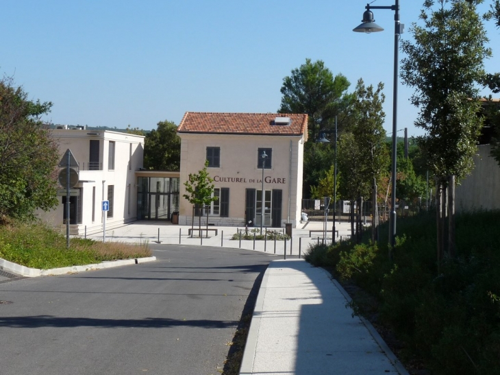 Le centre culturel de la gare - Pourcieux