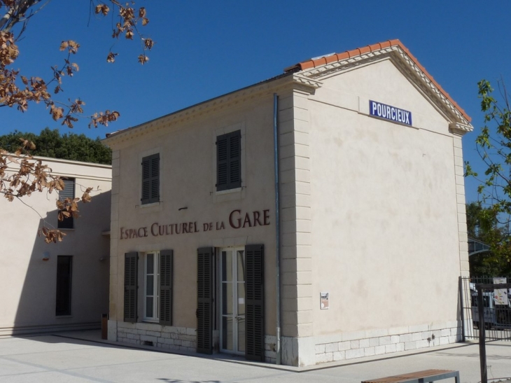 L'ancienne gare - Pourcieux