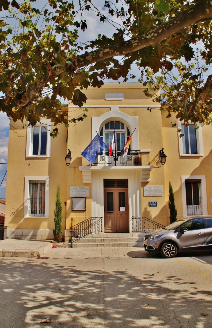 La Mairie - Pourrières