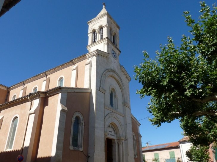 Le clocher de l'église - Puget-Ville