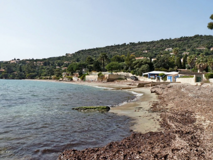 La plage De Lattre de Tassigny - Rayol-Canadel-sur-Mer